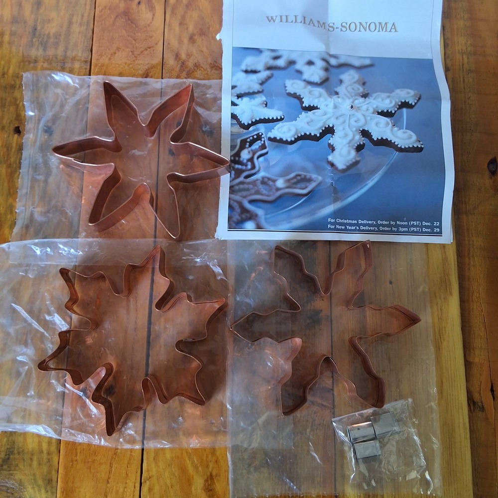 Vintage Williams-Sonoma Large Copper Snowflake Cookie Cutter Set